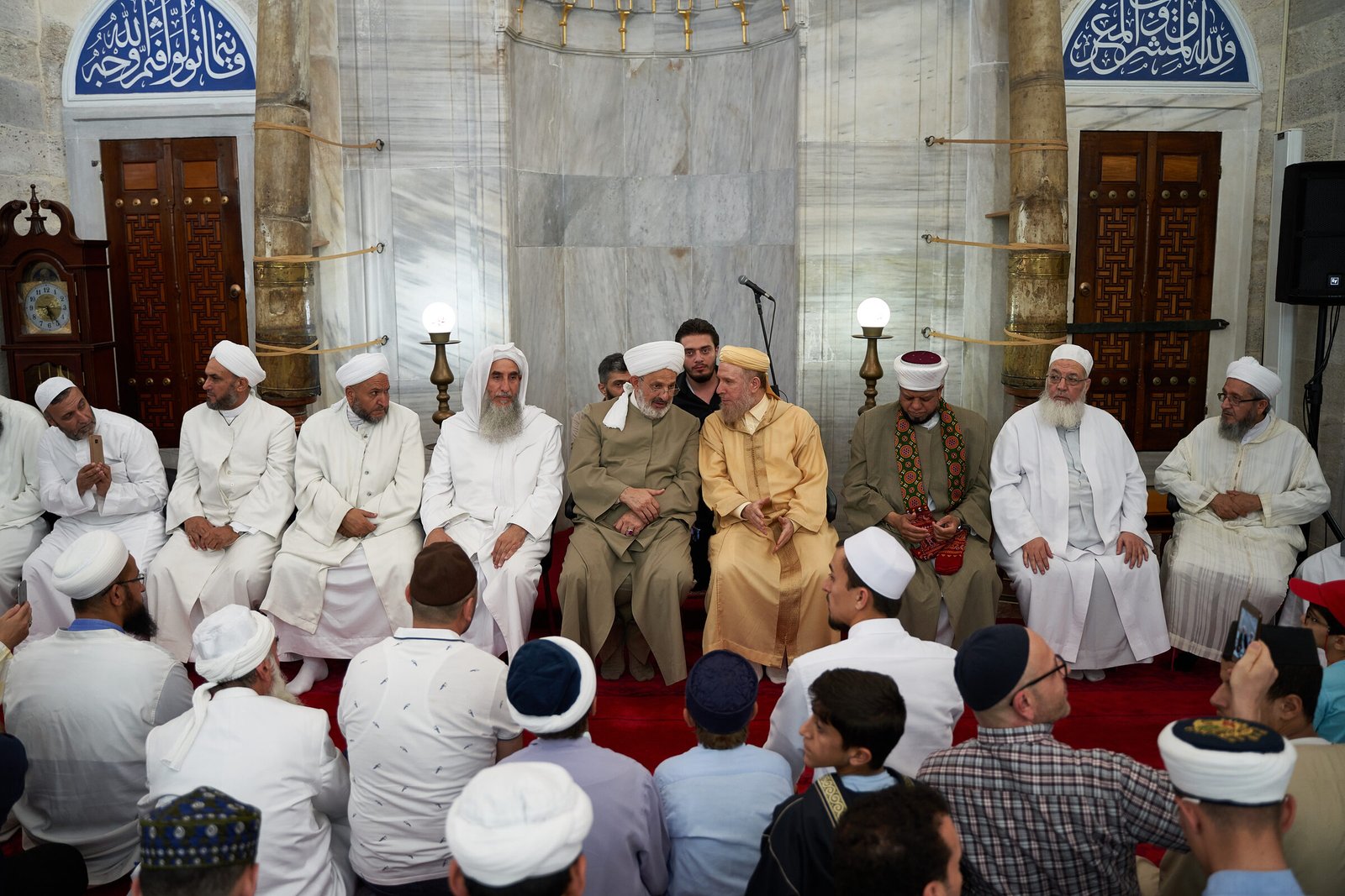 The gathering of scholars and students